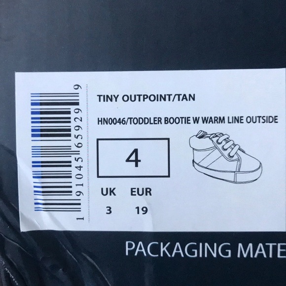 Nautica tiny boot crib shoe size 4 ( 9-12 months) - Picture 12 of 12